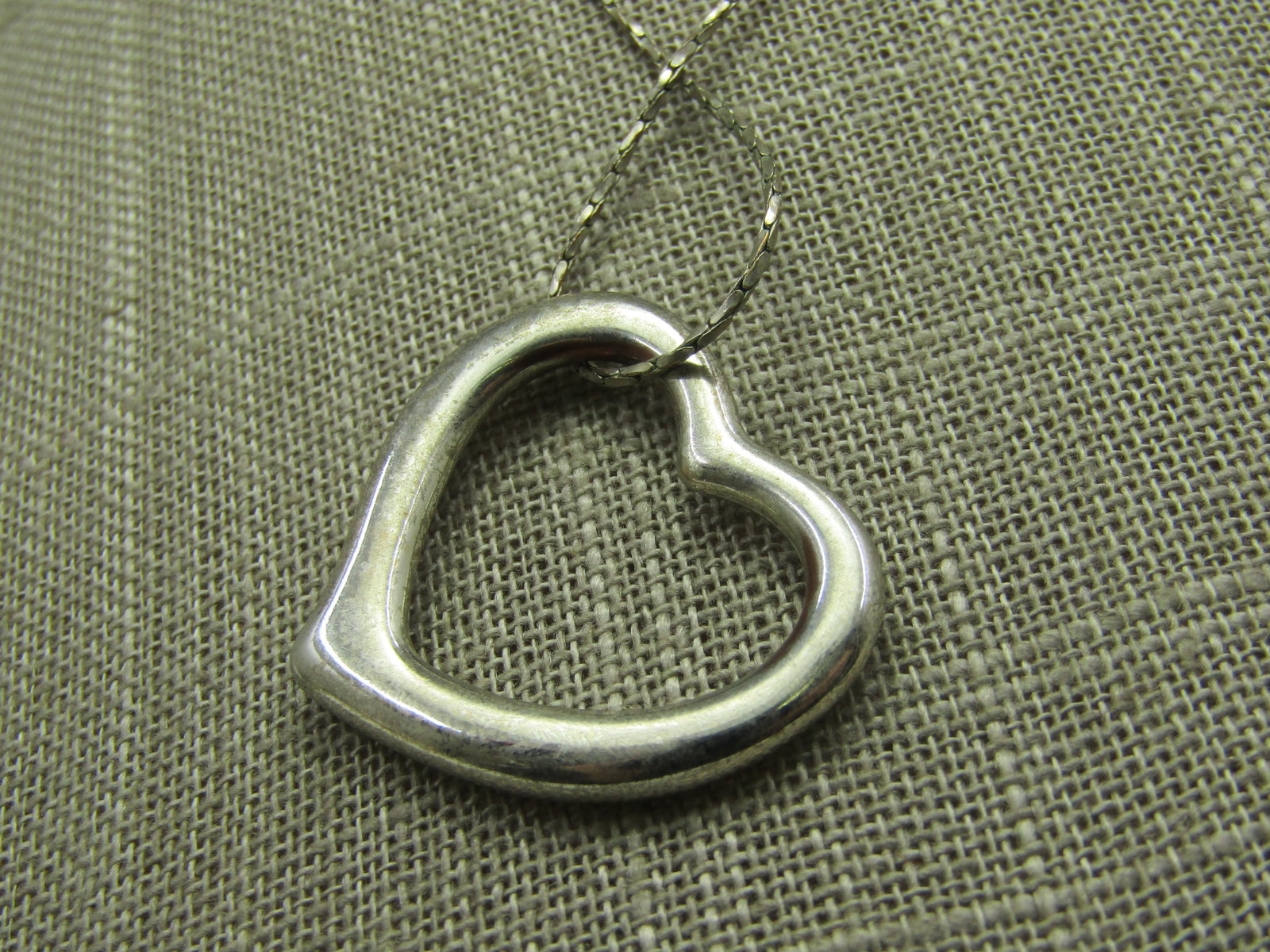 Vintage Open Heart Necklace, 26" Chain - 5