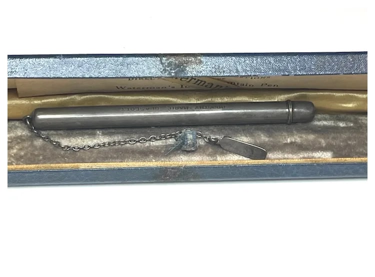 Vintage Sterling Silver Engraved Thermometer Case on Chain with Brooch - 5