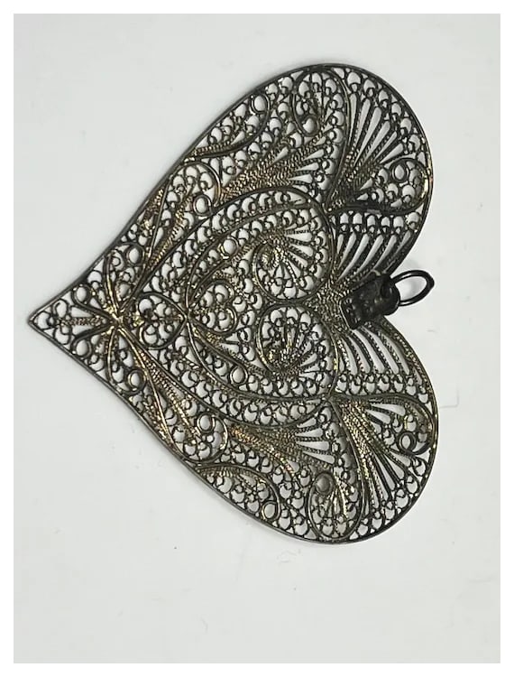 Vintage Large Sterling Silver Filigree Heart Pendant - 4