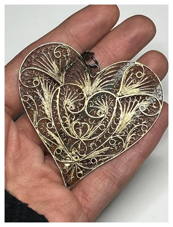 Vintage Large Sterling Silver Filigree Heart Pendant - 6