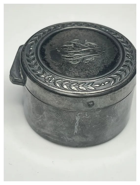 Vintage Sterling Silver Keepsake Box with Engraving - 3