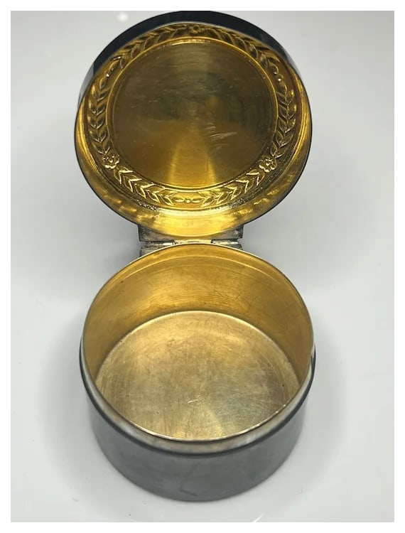 Vintage Sterling Silver Keepsake Box with Engraving - 5