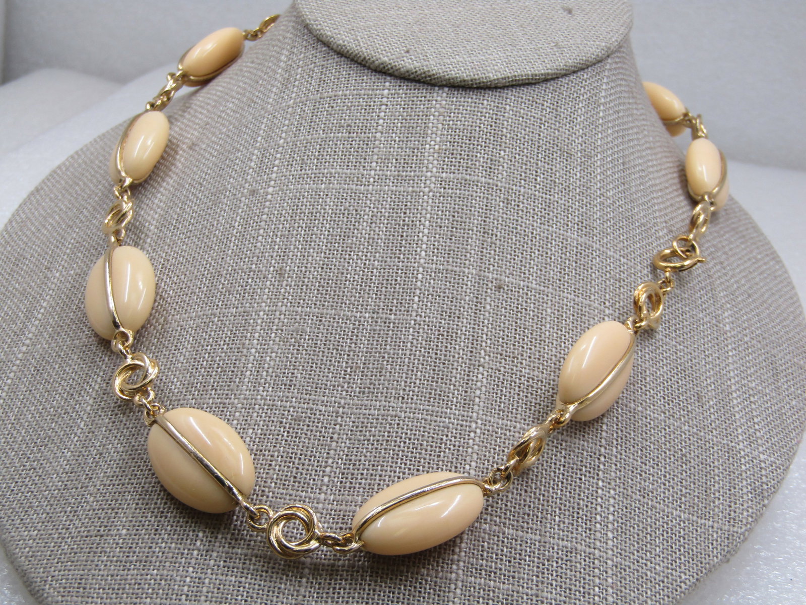 Vintage Cream Lucite Oval Beaded Necklace, Gold Tone Love Knot Link , 22", 1960's-1970's - 4