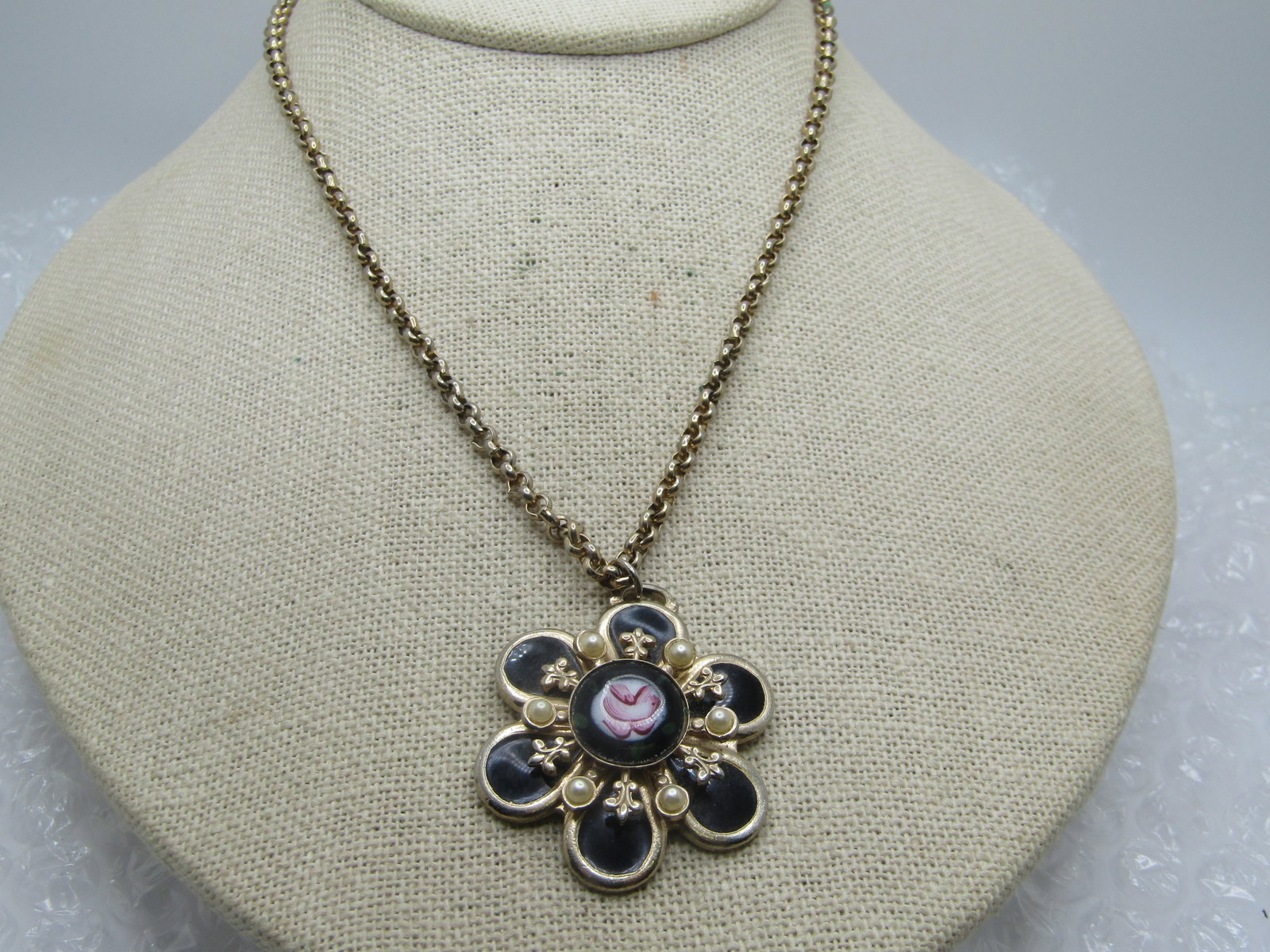 Vintage Black Guilloche Rose Necklace, 15", Faux Pearls, 1940's-1950's - 6