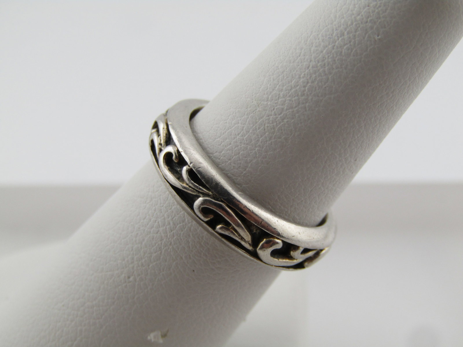 Vintage Raised Scrolled Ring, Sz. 7, 1970's-1980's - 2