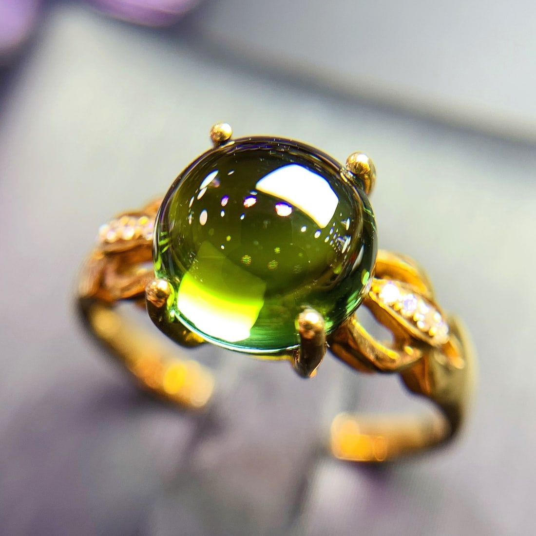 14K GOLD 2.1 CT NATURAL TOURMALINE and DIAMOND RING: Title:14K GOLD 2.1 CT NATURAL TOURMALINE and DIAMOND RING Description:Ref:230678421Gold Content:14K GoldRing Size:7.25USMain Gemstone:TourmalineNumber of stones:1Shape:RoundCarat Weight:2.1ct Color:Gr