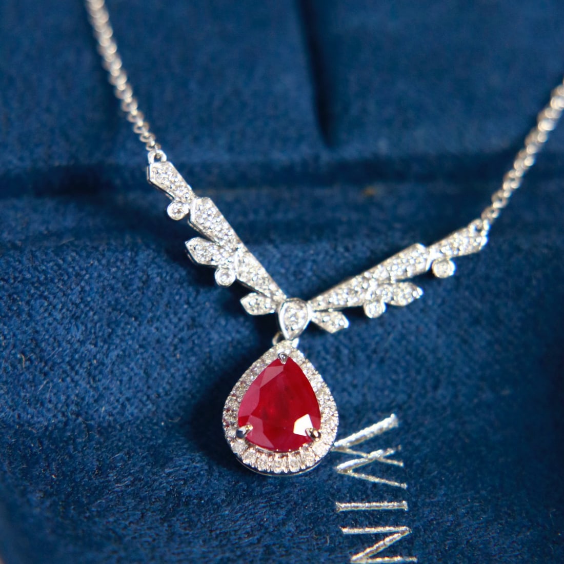 14K GOLD 1.35 CTW NATURAL RUBY and DIAMOND NECKLACE: Title:14K GOLD 1.35 CTW NATURAL RUBY and DIAMOND NECKLACE Description:Ref:230678473Gold Content:14K GoldMain Gemstone:RubyNumber of stones:1Shape:PearCarat Weight:1.11ct Color:PigeonBlood