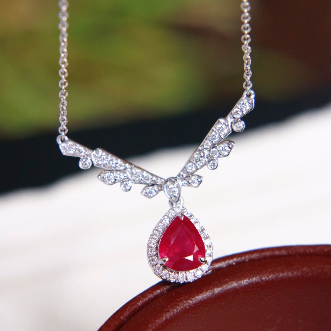 14K GOLD 1.35 CTW NATURAL RUBY and DIAMOND NECKLACE - 5