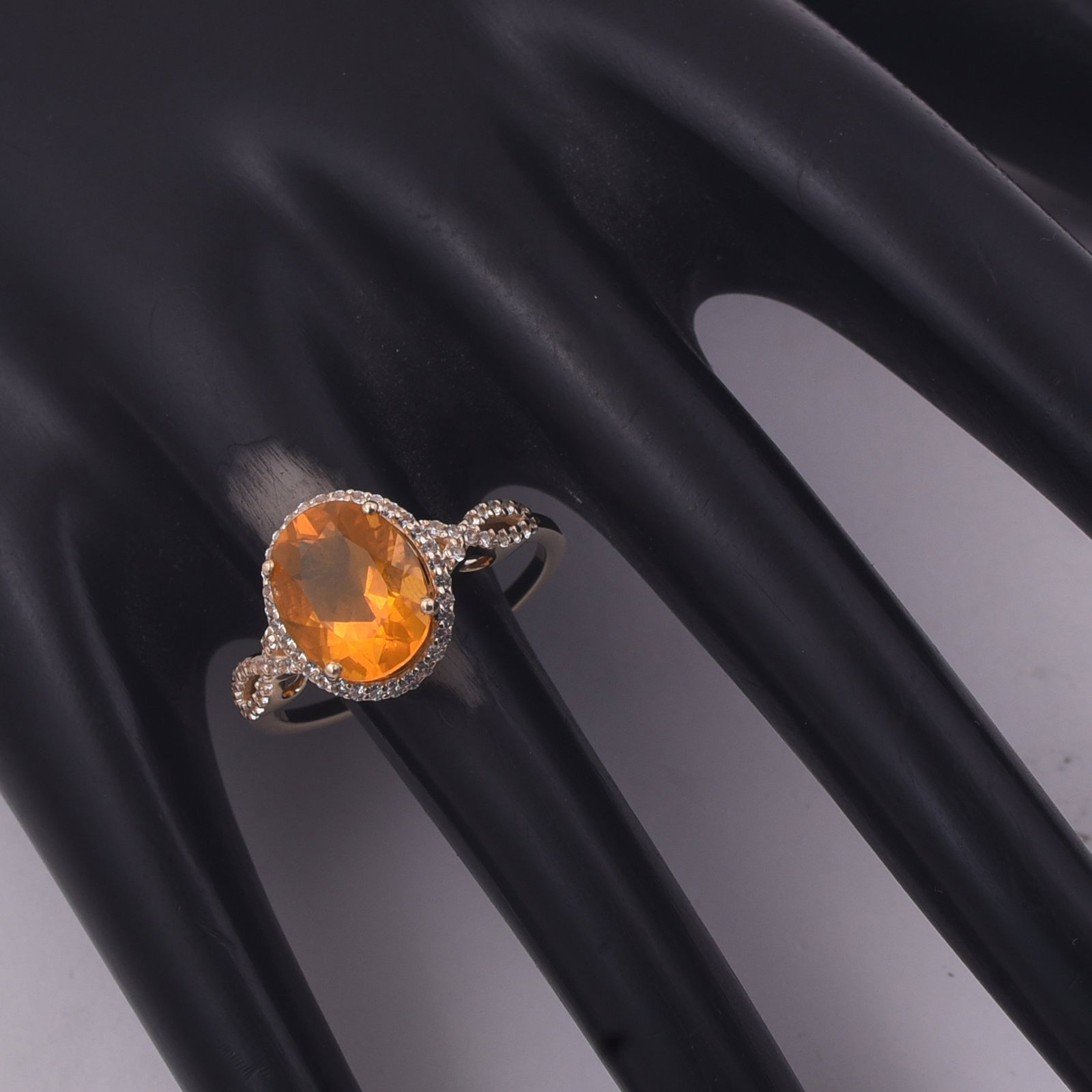 2.09 Ct Oval Br.Fire Opal 9K Gold Ring - 2