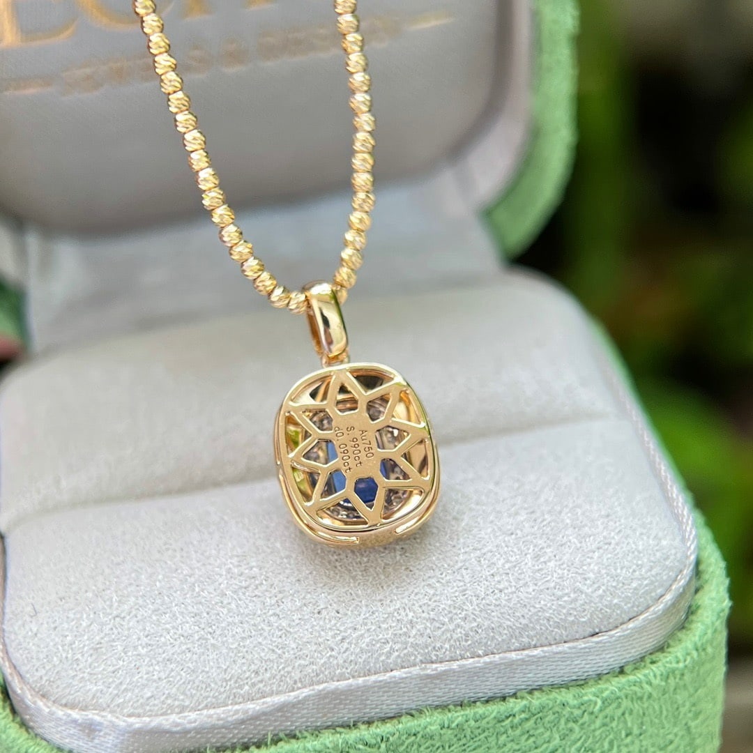 14K GOLD 1.08 CTW VIVID BLUE NATURAL SAPPHIRE and DIAMOND PENDANT - 3