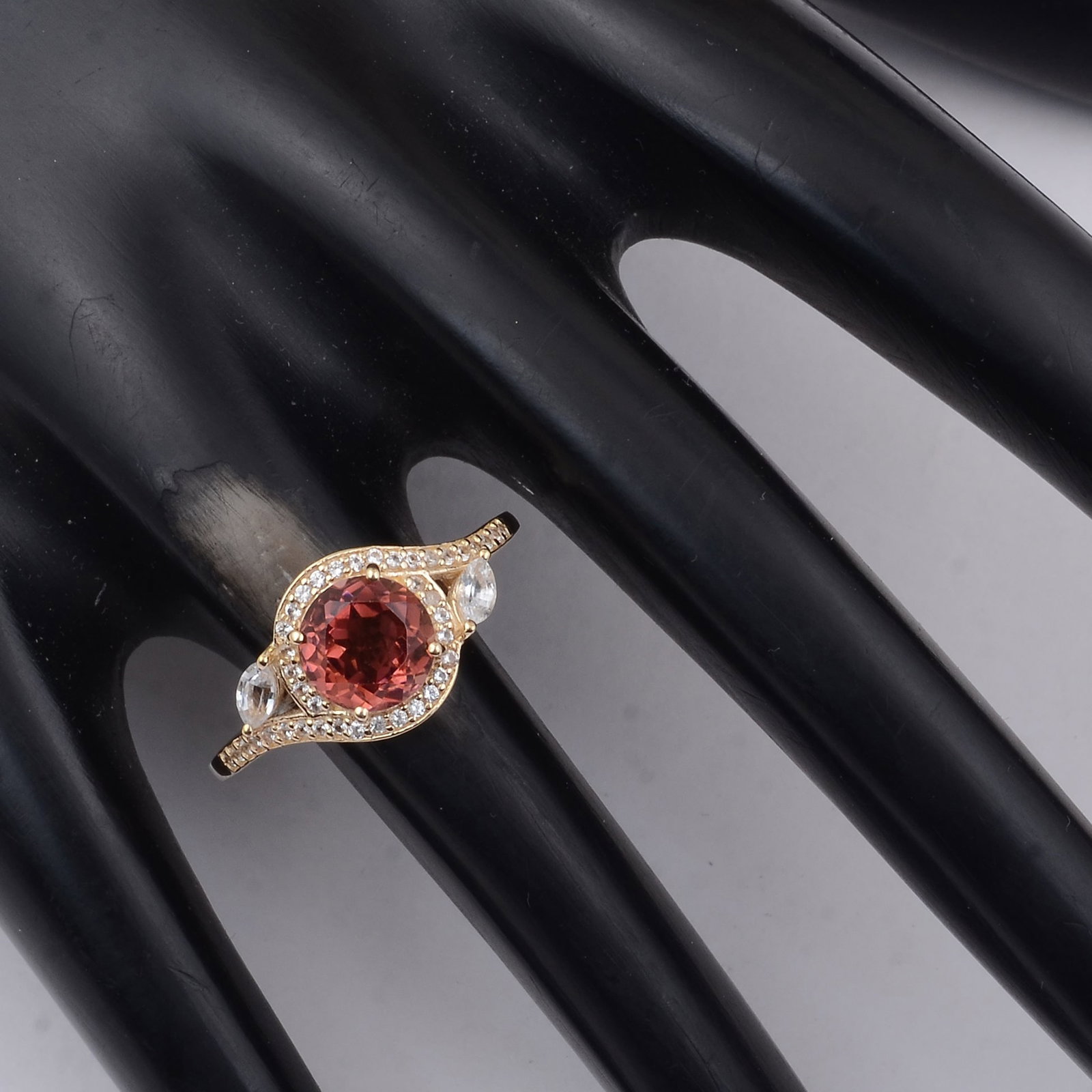 1.96 Ct Round Tourmaline 9K Gold Ring - 2