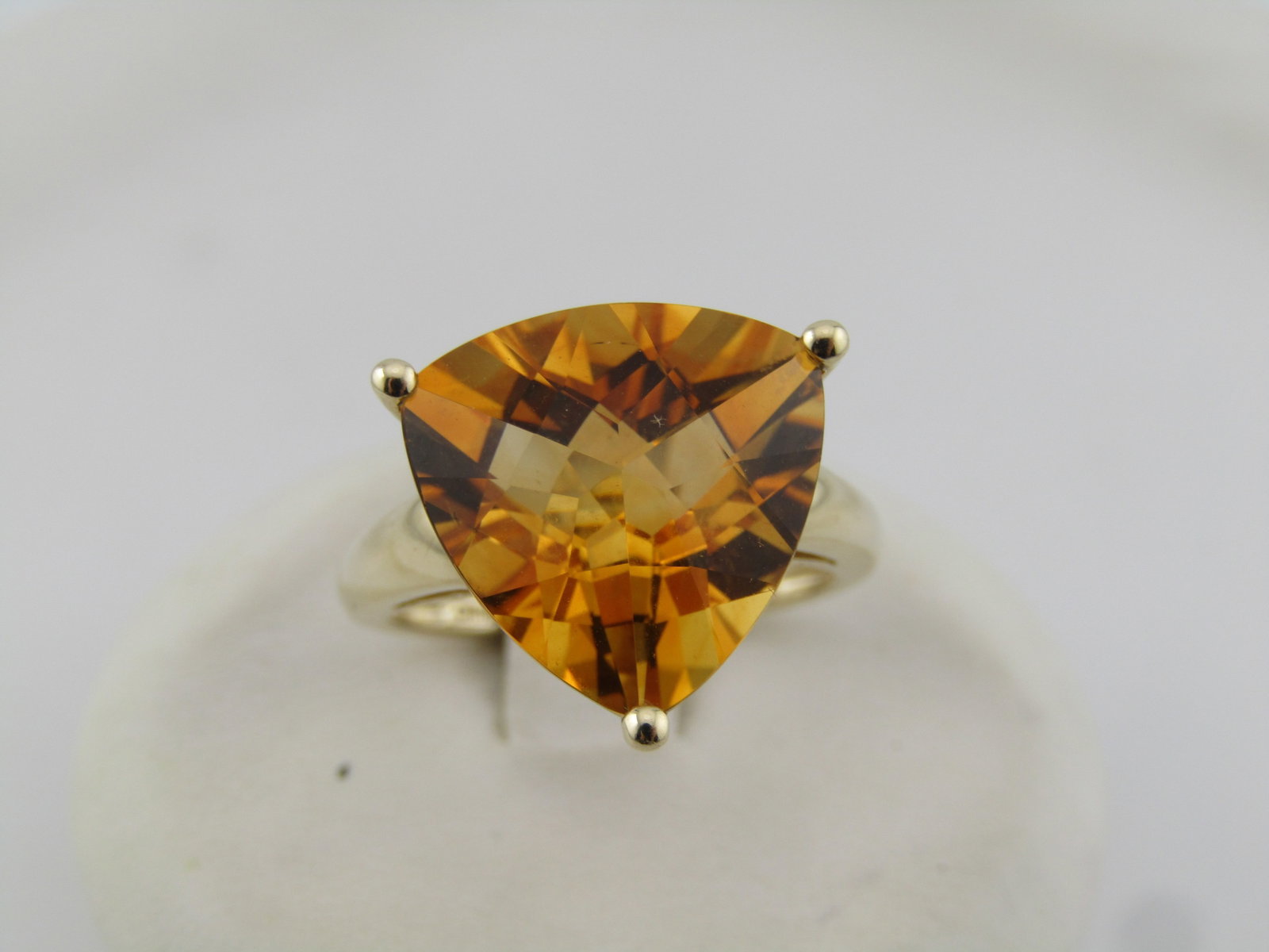 10kt Citrine Triangular Cut Ring, Appx. 10 TCW, Sz. 6.25, 1990's and After - 2