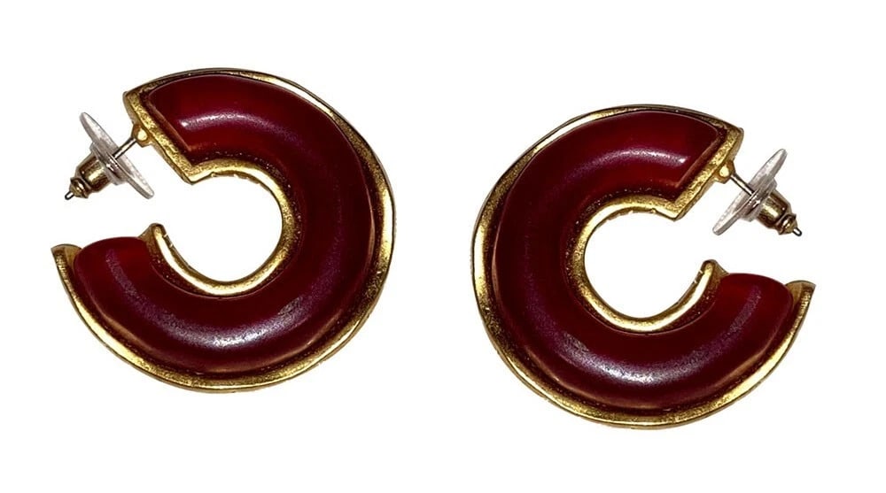 Kart Lagerfled Red Resin Gold Ton Hoop Earrings - 4