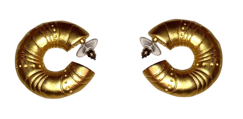 Kart Lagerfled Red Resin Gold Ton Hoop Earrings - 6