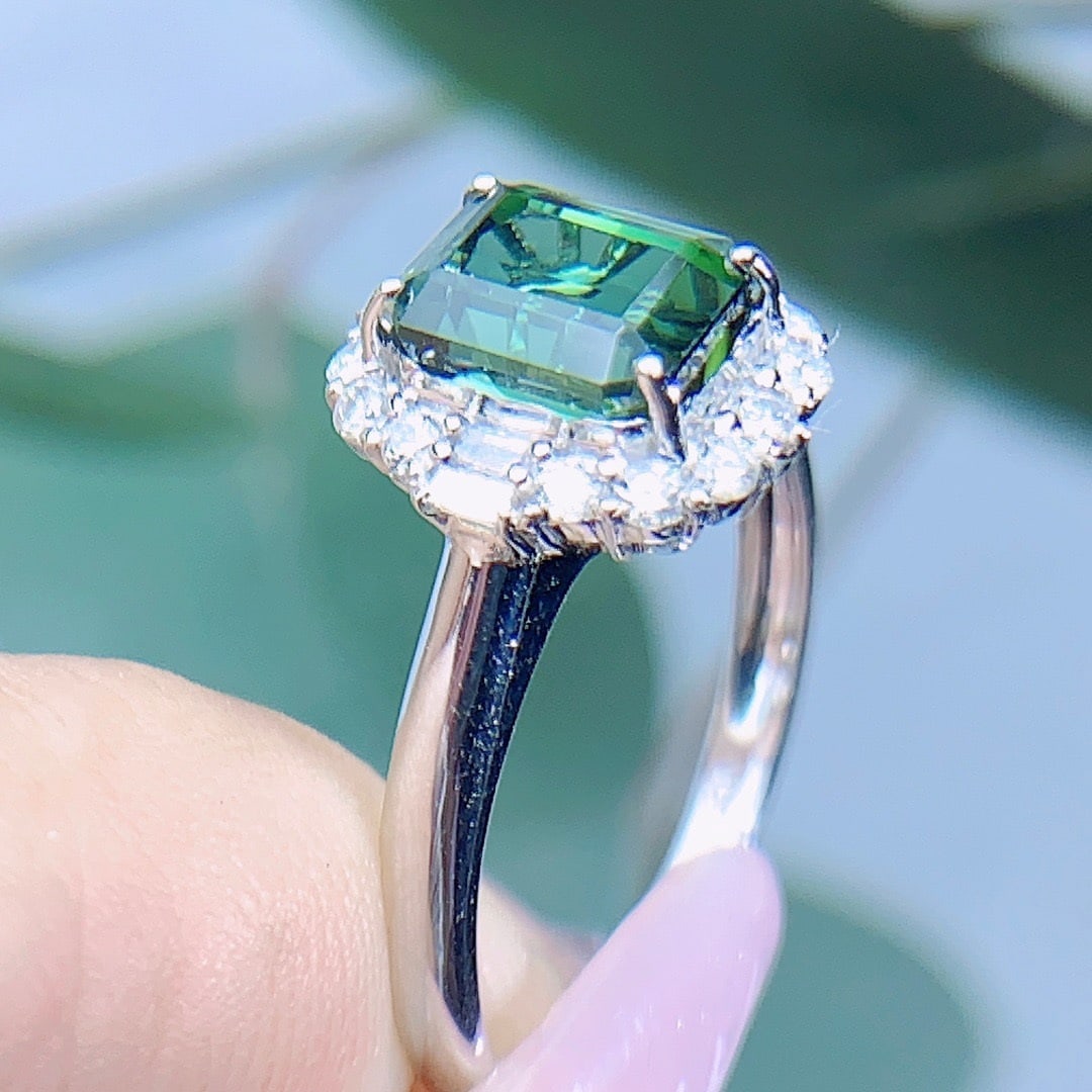14K GOLD 2.26 CTW NATURAL TOURMALINE and DIAMOND RING - 3