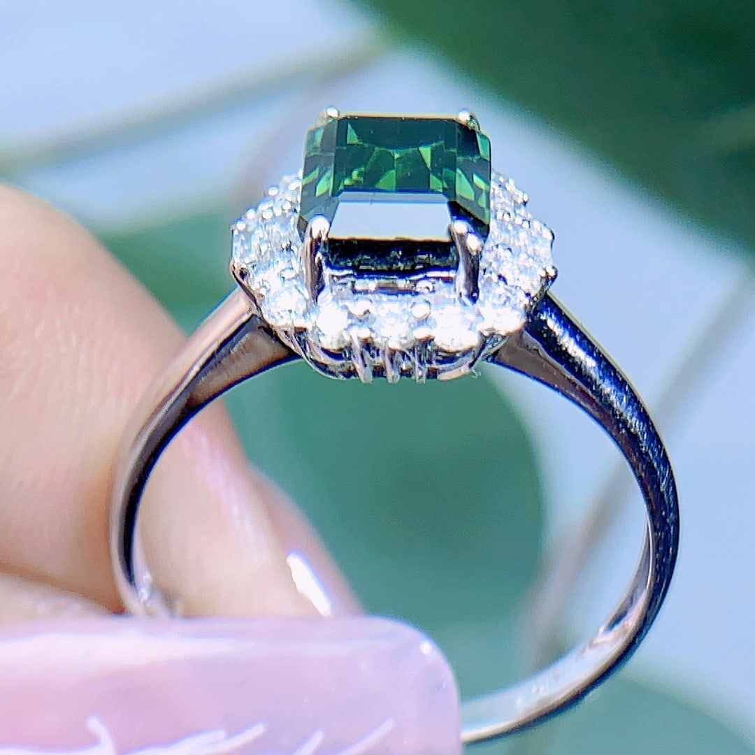 14K GOLD 2.26 CTW NATURAL TOURMALINE and DIAMOND RING - 4