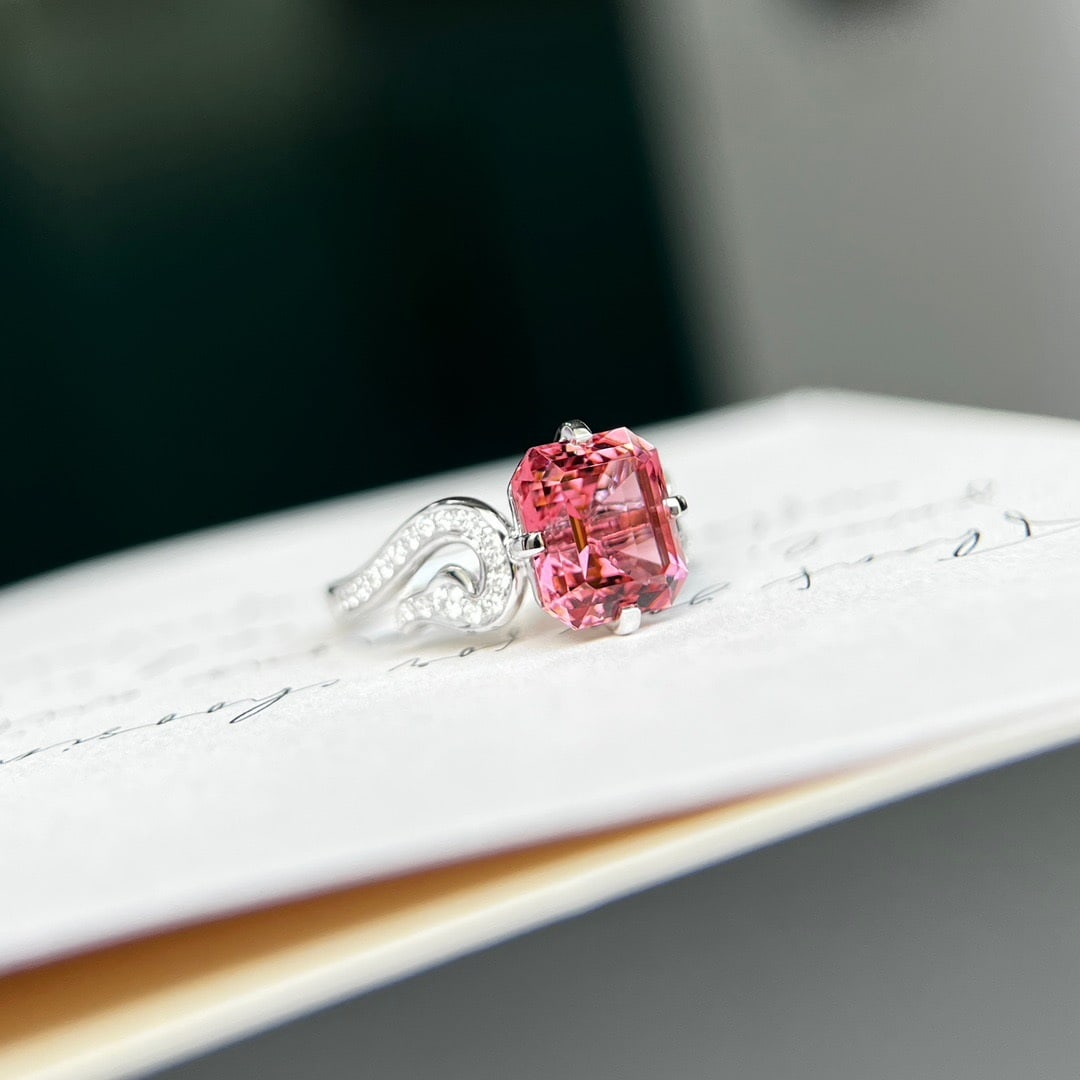 14K GOLD 3.72 CTW NATURAL TOURMALINE and DIAMOND RING - 2