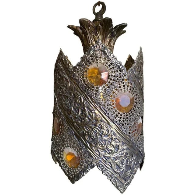 Hollywood Regency Jewel Prisms Filigree 5 Light Hanging Chandelier, Circa 1950 - 7