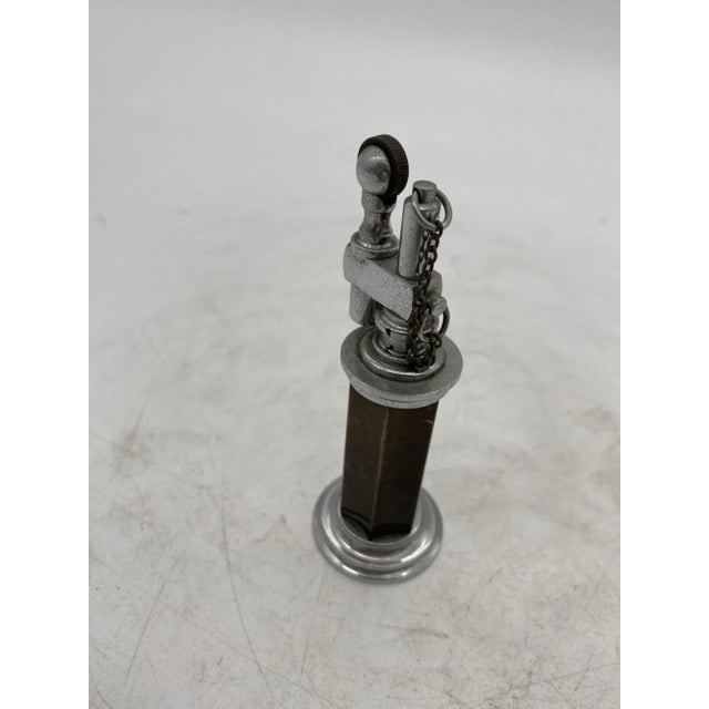 1930s Green and Silver "Column" Petrol Table Chain Lighter by Daltis - 2