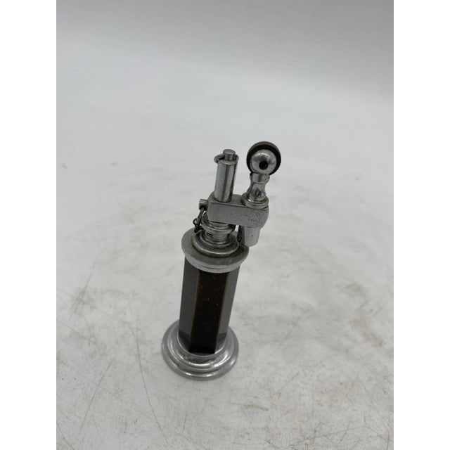 1930s Green and Silver "Column" Petrol Table Chain Lighter by Daltis - 3