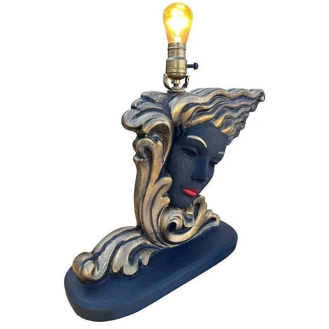 Mid-Century Female Portrait Sculptural Chalkware Table Lamp - 2