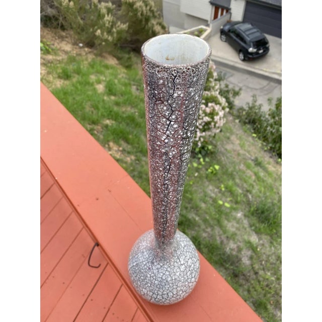 1950s Royal Haeger Large Mid Century Silver Crackle Vase - 2