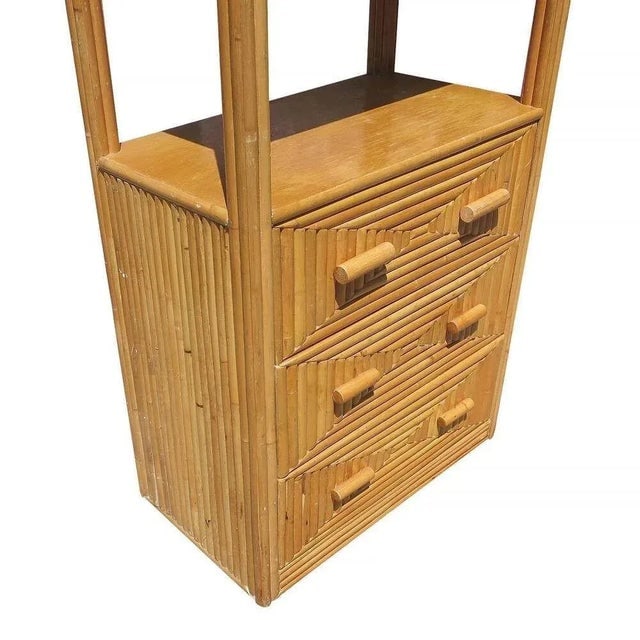 1950s Restored Rattan & Mahogany Display Curio Cabinet Etagere - 4