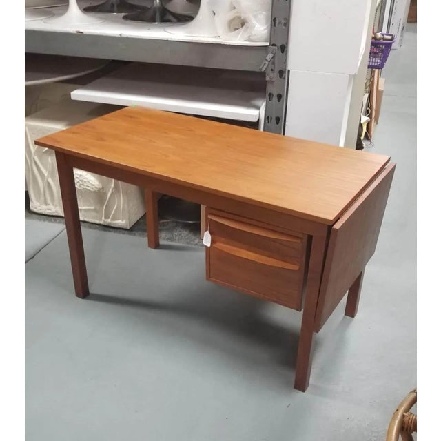 1950s Restored Danish Mid Century Modern Teak Wood Desk With Adjustable Base and Drop Leaf - 4