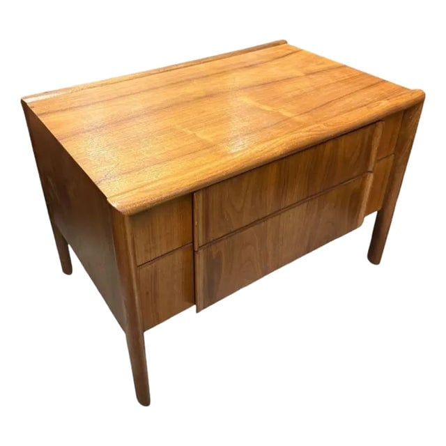 Mid Century "Parallel" Walnut End Table Commode by Barney Flagg for Drexel (1 of 9)