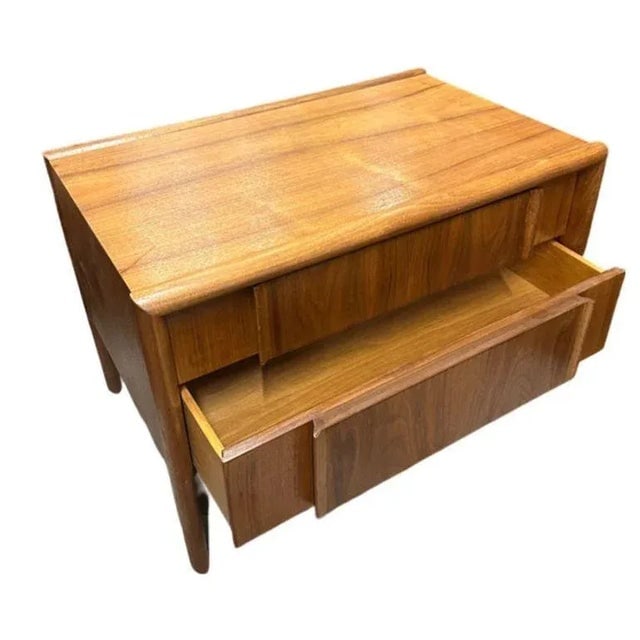 Mid Century "Parallel" Walnut End Table Commode by Barney Flagg for Drexel - 5