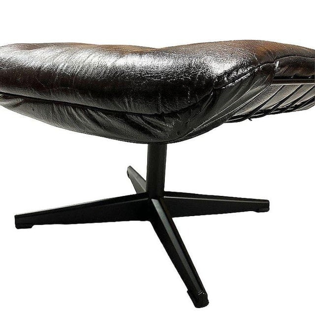 MCM Model 90 "Riviera" Swivel Springer Iron Lounge Chair W/ Ottoman by Homecrest - 13