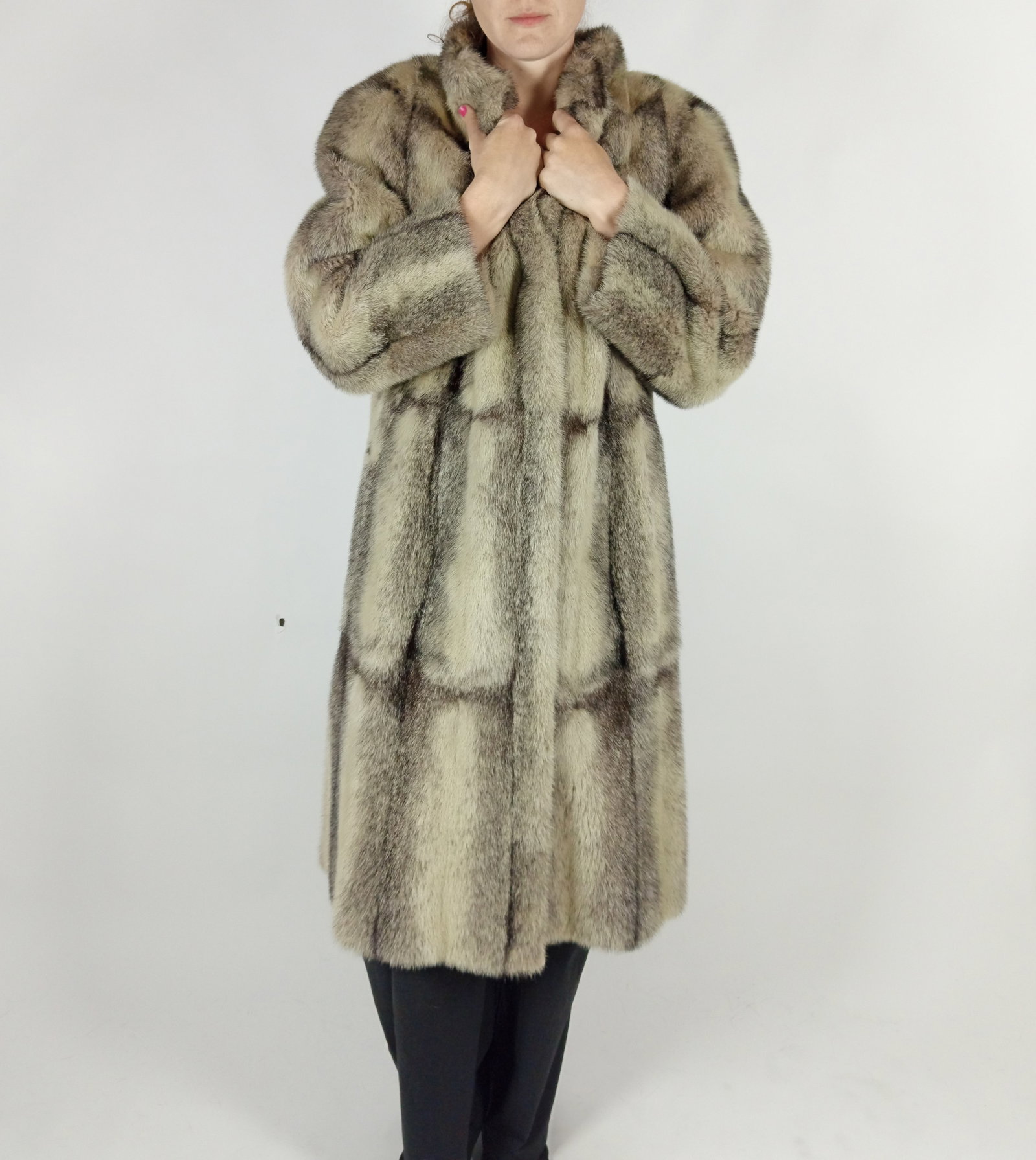 BLACK CROSS MINK COAT EU: L ; US: 16 - 8