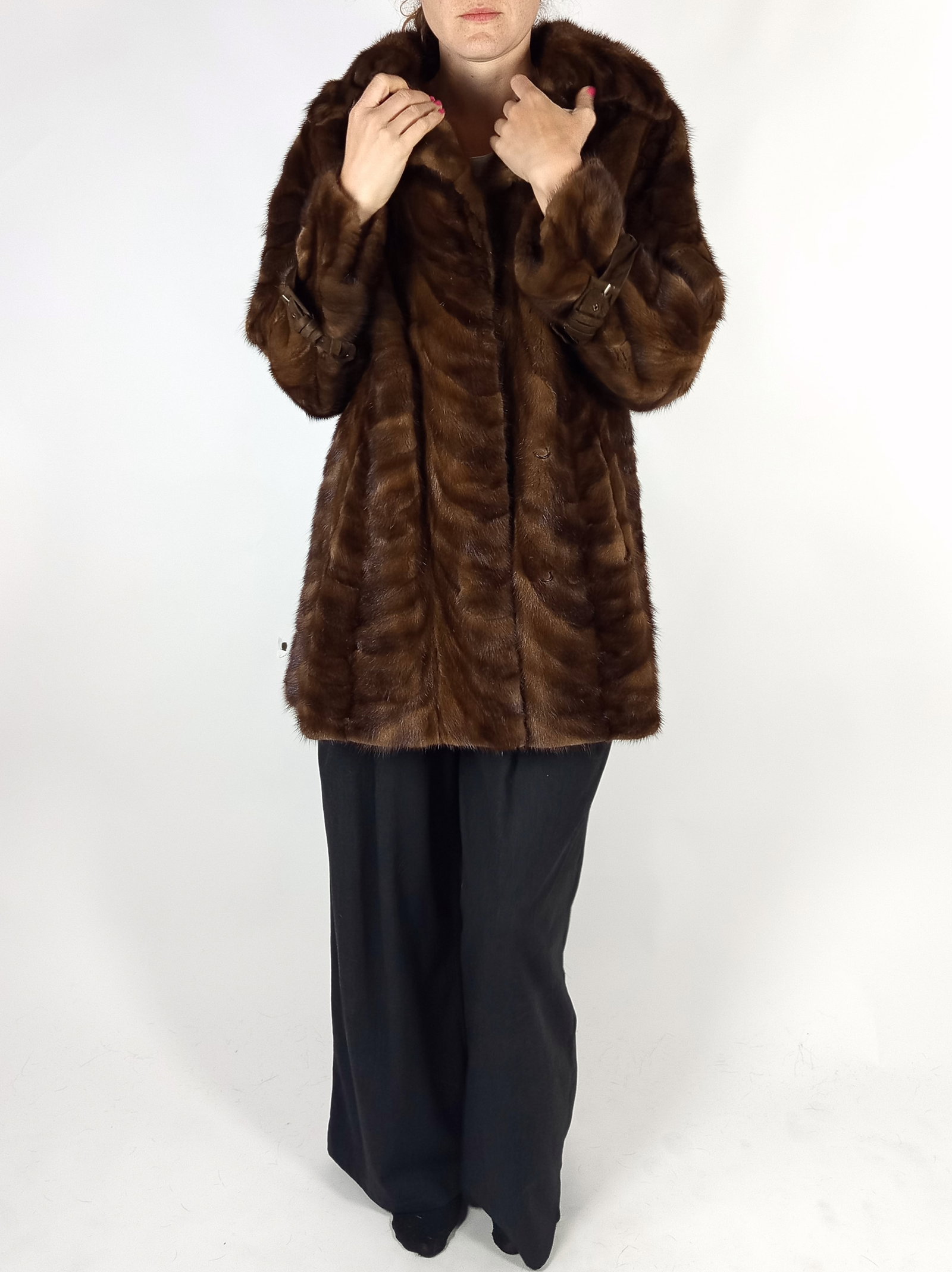 BROWN MINK FUR JACKET EU: M ; US: 12 - 10