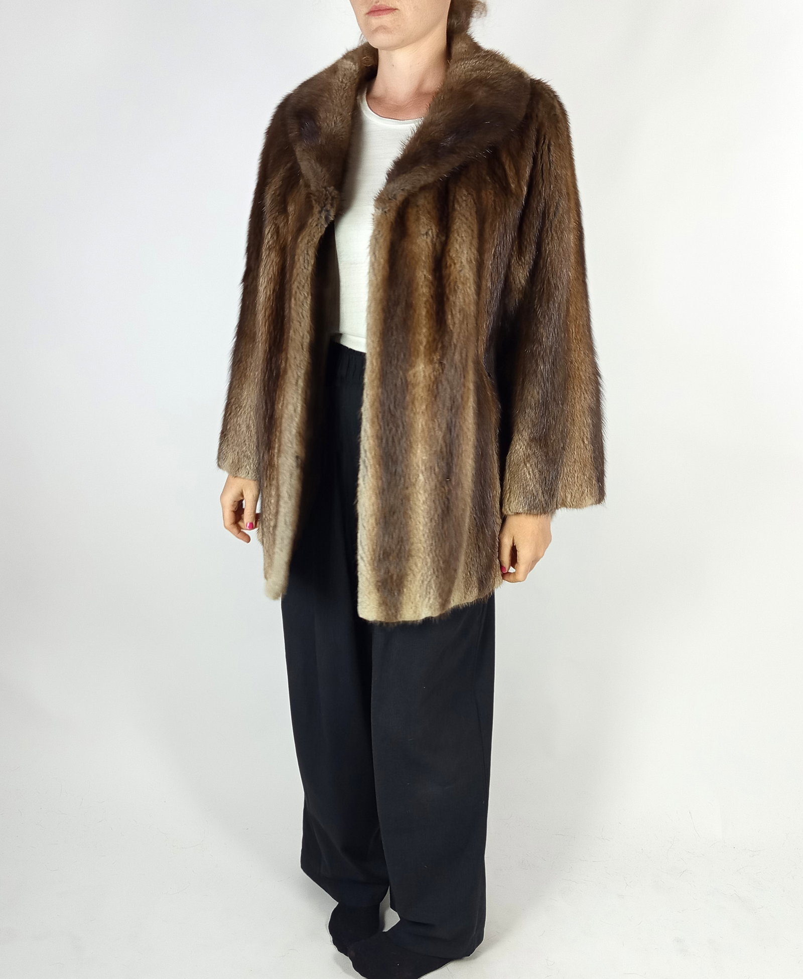 BISAM FUR JACKET EU: L ; US: 16 - 2