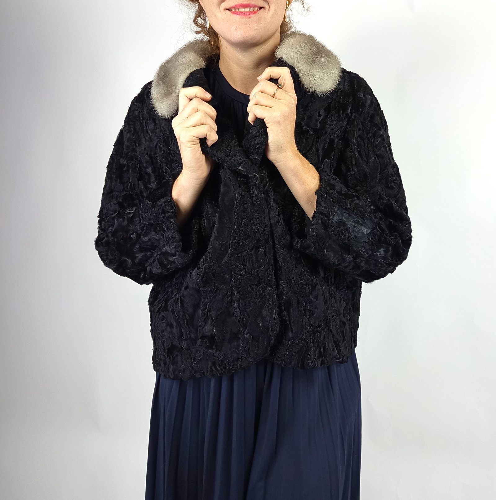 PLANTINUM MINK & BLACK KARABUL FUR JACKET EU: XL; US: 20 - 2