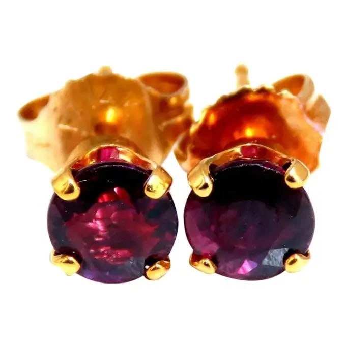 1.12 Carat Natural Round Ruby Stud Earrings 14 Karat 41447**: Title: 1.12 Carat Natural Round Ruby Stud Earrings 14 Karat 41447** Description: 1.12 Carat Natural Round Ruby Stud Earrings 14 Karat 41447** $400.00 PRODUCT DESCRIPTION Victorian Stud 1.12ct. Round N