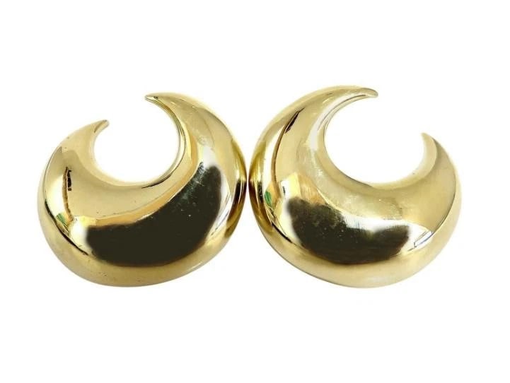 Islam Arab Domed Crescent Left Right Lobe Earrings 18kt HIgh Shine 12355**: Title: Islam Arab Domed Crescent Left Right Lobe Earrings 18kt HIgh Shine 12355** Description: Islam Arab Domed Crescent Left Right Lobe Earrings 18kt HIgh Shine 12355** $4,000.00 PRODUCT DESCRIPTION