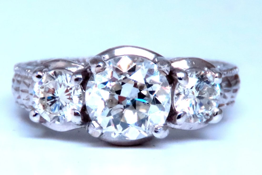 GIA Certified 1.69ct Natural Three stone Diamonds Ring 60884 *v - 2