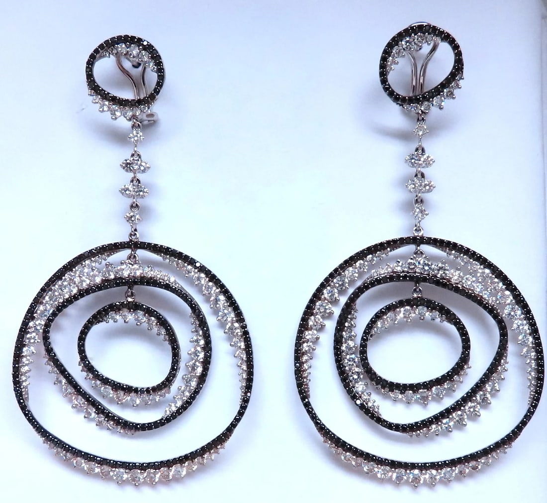 Black For White Diamond Circles Dangle Earrings 18kt 12532**: Title: Black For White Diamond Circles Dangle Earrings 18kt 12532** Description: Black For White Diamond Circles Dangle Earrings 18kt 12532 $8,000.00 PRODUCT DESCRIPTION gorgeous modern dangle