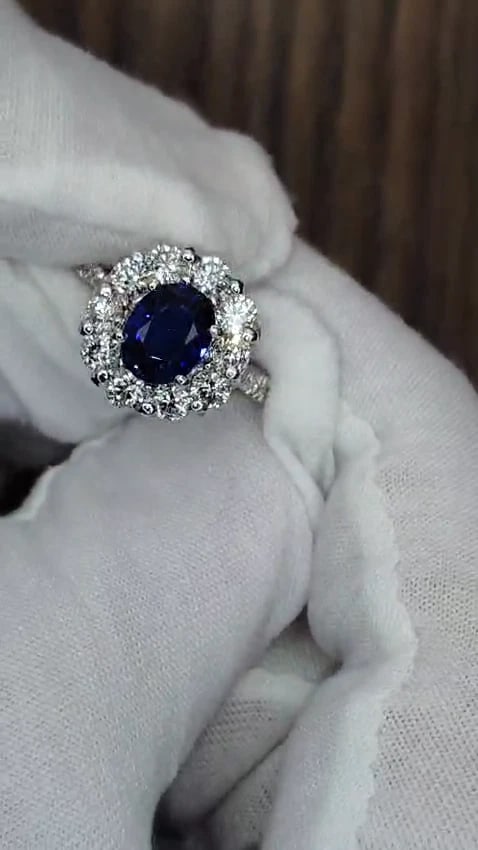 GIA 3.67CT Natural Vivid Royal Blue Diamonds Ring Cluster 18KT Gold 12212 *v - 3