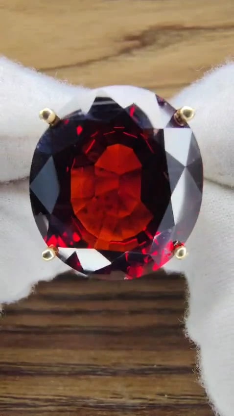 Natural 35.75 Carat Vivid Red Spessartite Diamond Ring 14kt*v - 3