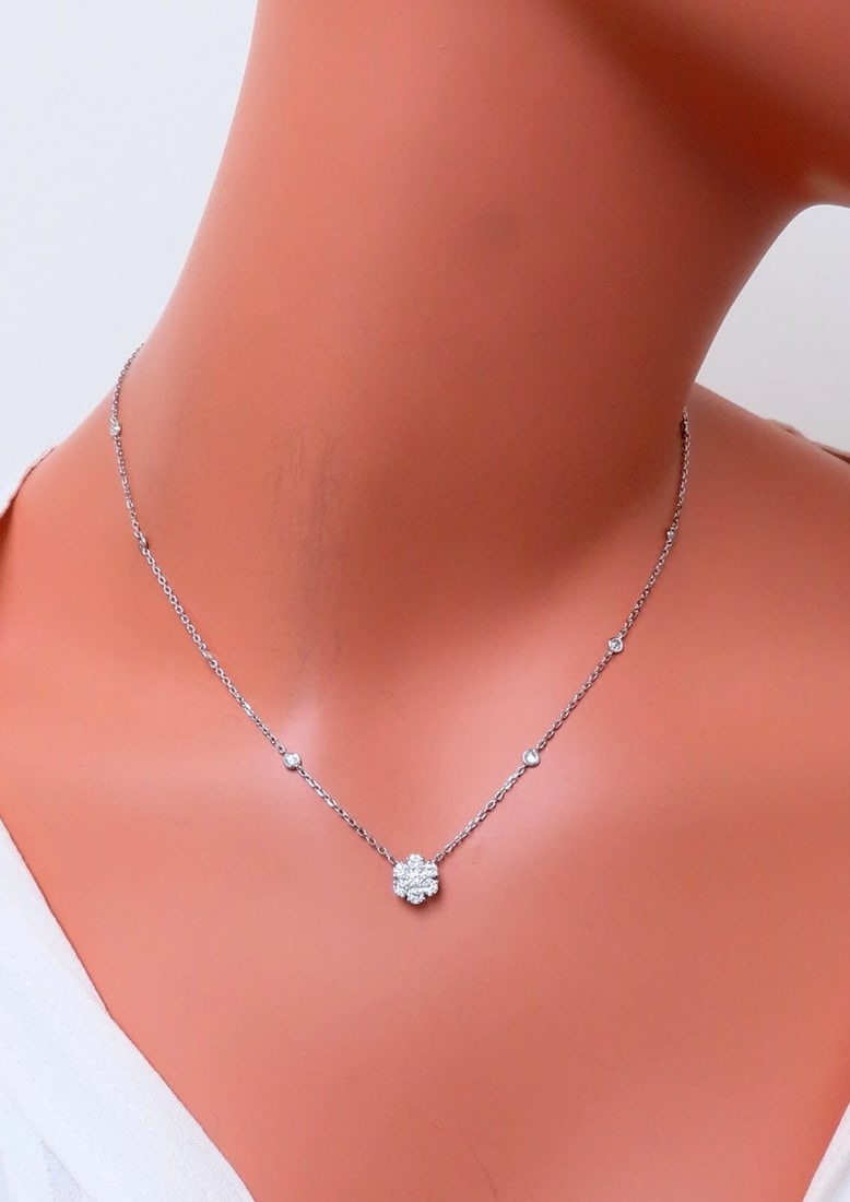 .92ct diamonds halo cluster necklace 18kt** - 5