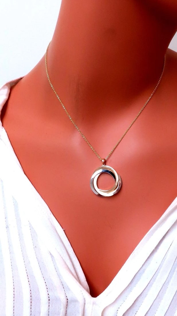 Three Circles Pendant Necklace 14kt Gold 27mm ** - 6