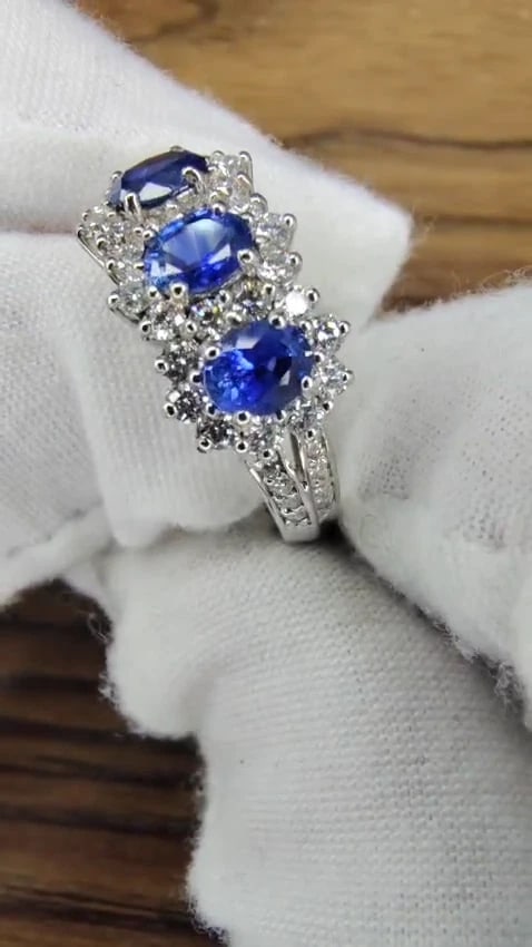 1.25ct Natural Sapphires Diamonds Ring 14kt Gold Three stone style *v - 3