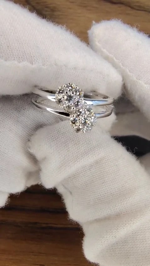Double Cluster .26ct natural diamonds 18kt gold ring *v - 3