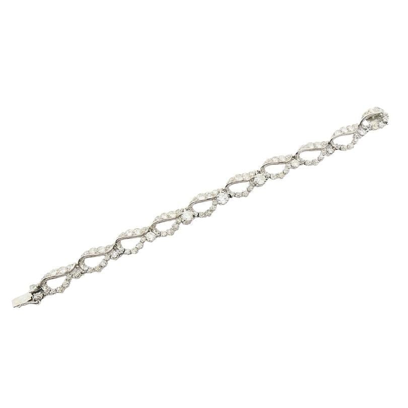 French Platinum Diamond Openwork Diamond Bracelet, 1960s - 4