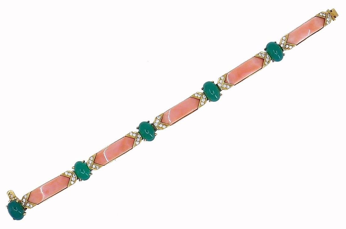 Vintage Van Cleef & Arpels Bracelet Gold Coral Gemstones French Estate Jewelry - 4
