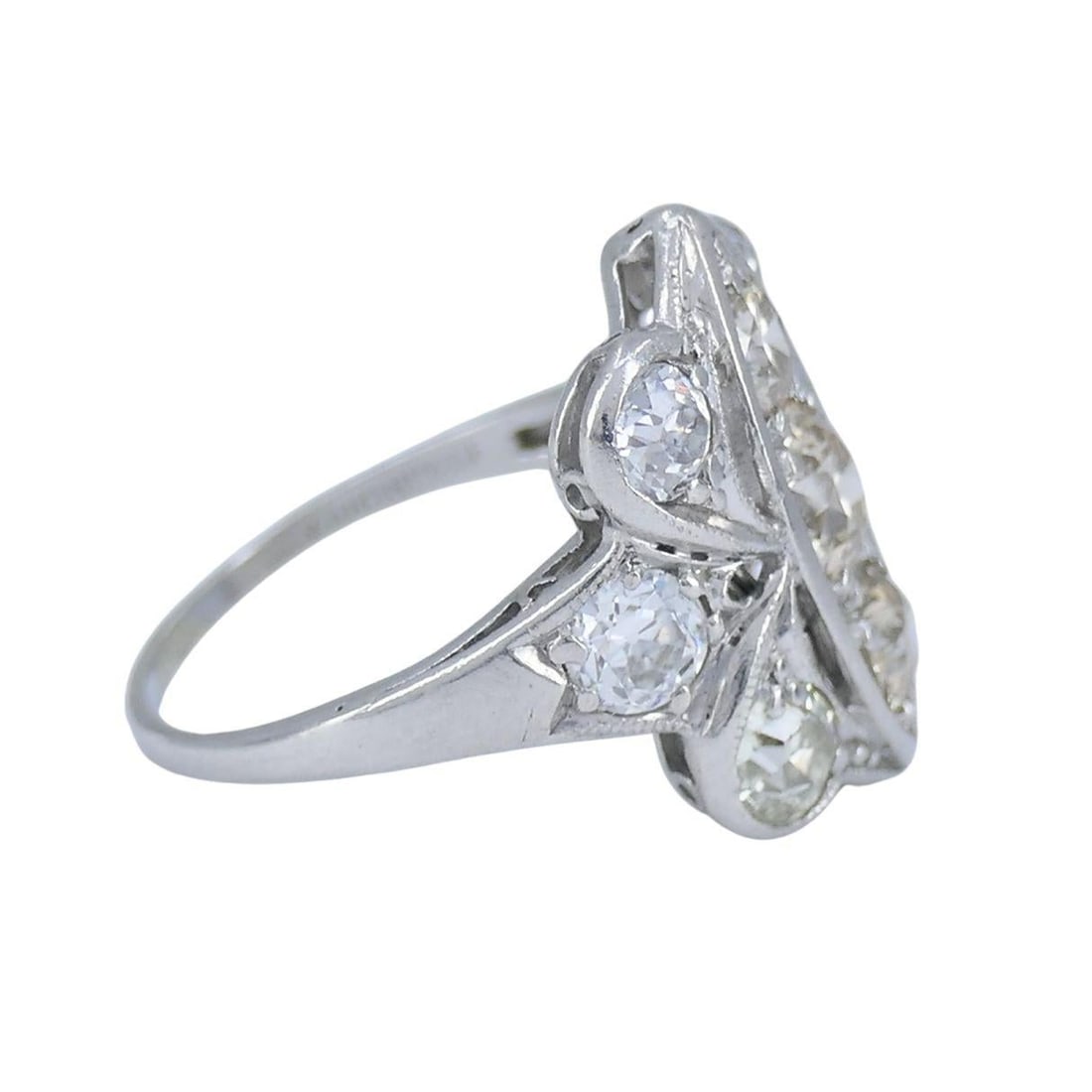 Vintage Art Deco Platinum Diamond Cluster Ring - 4