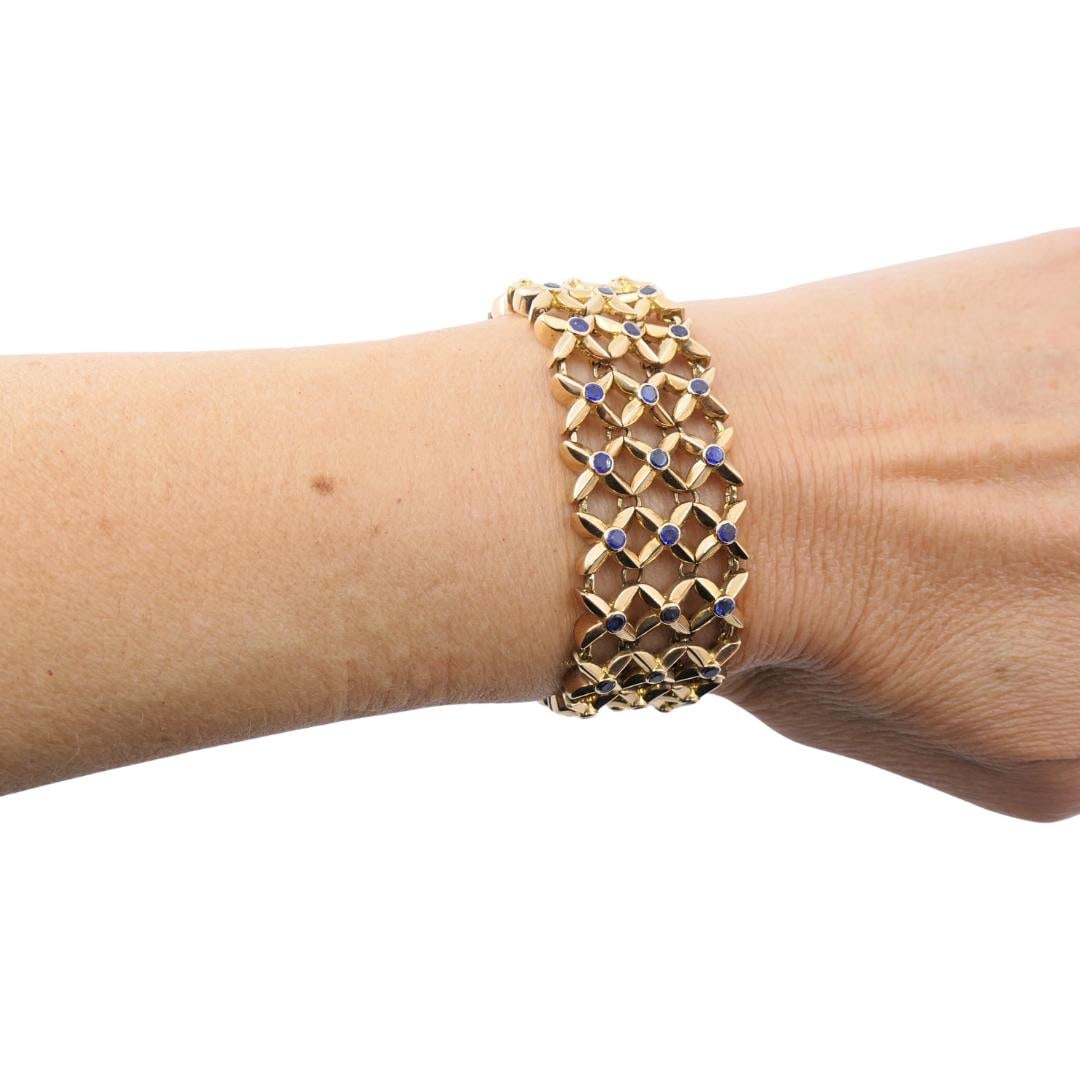 Boucheron 18k Gold Sapphire Wide Mesh Bracelet - 3