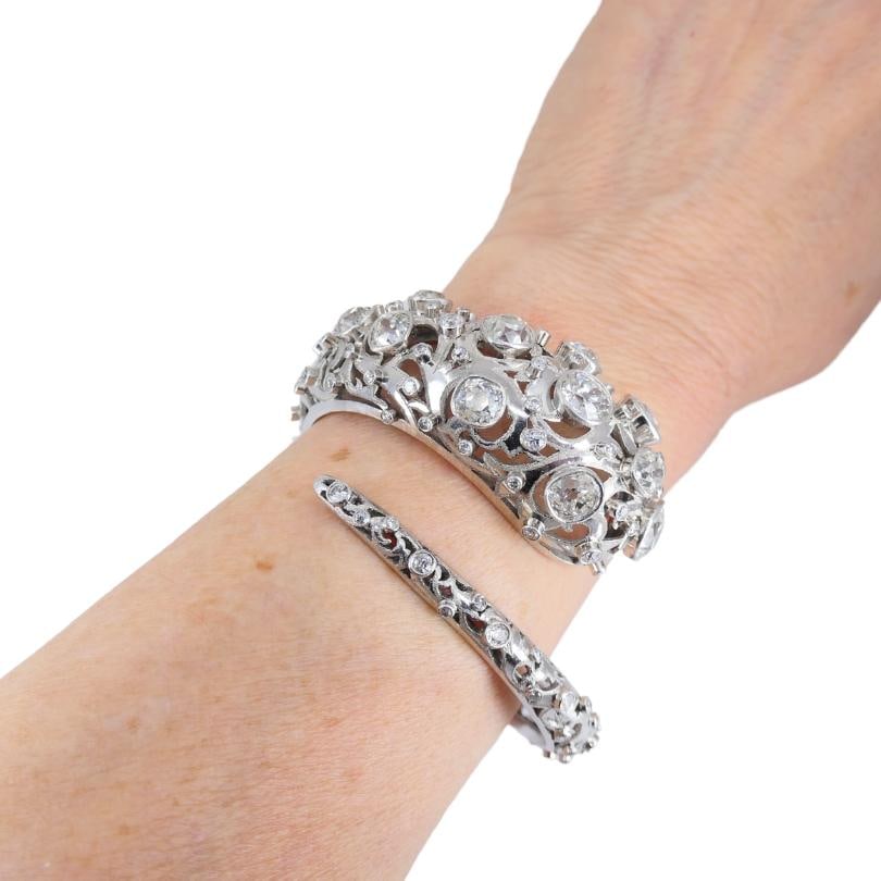Vintage Lalaounis Snake Bracelet Platinum Diamond 16 carats Bangle - 2